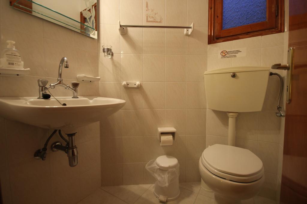 Panorama Rooms 卡马雷 外观 照片