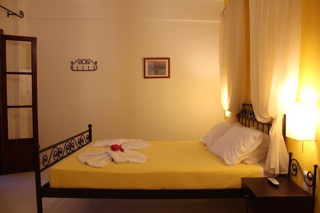 Panorama Rooms 卡马雷 外观 照片